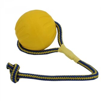 Starmark Swing &#039;N Fling Durafoam Fetch Bal Aan Koord LARGE 9 CM