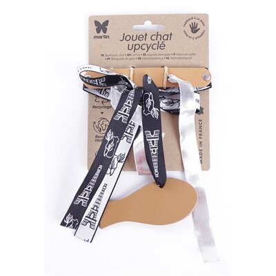 Martin Kattenspeelgoed Leana Kicker Met Catnip Gerecycled Assorti 45X6,5X2 CM