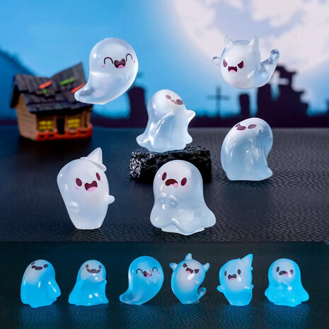 Glow In The Dark Planthero’s - 10Pcs - 3Cm Green Planthero's 10 pcs